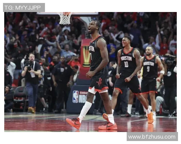 火箭队与公牛队季前赛精彩对决回顾与分析